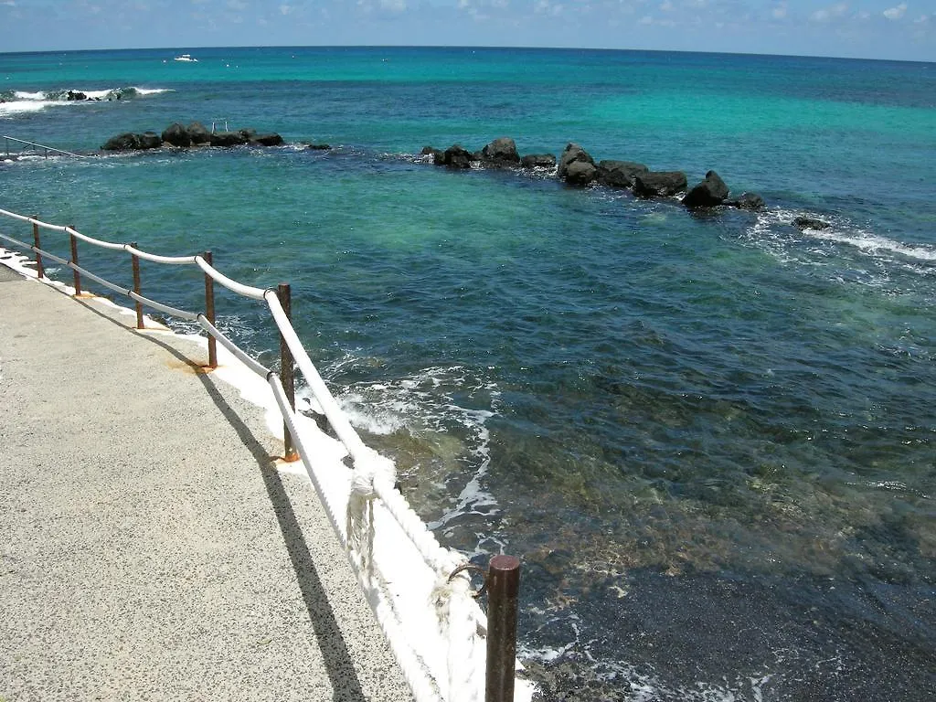 Punta Mujeres Casitas Del Mar Apartment Arrieta  Spain
